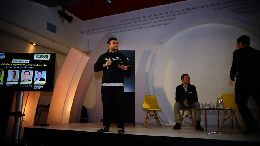 Presentación en sala, ante público