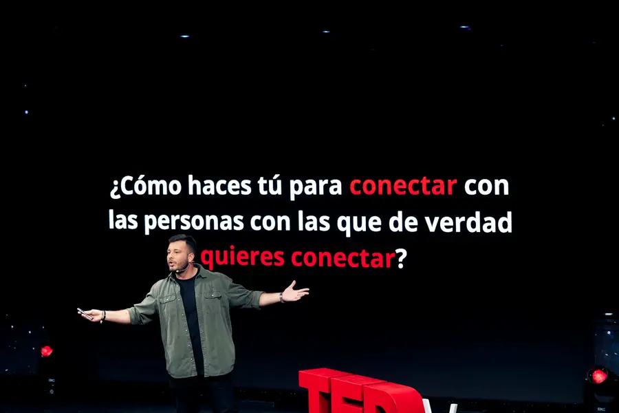 La pregunta con la que abro “El poder de conectar con la gente”